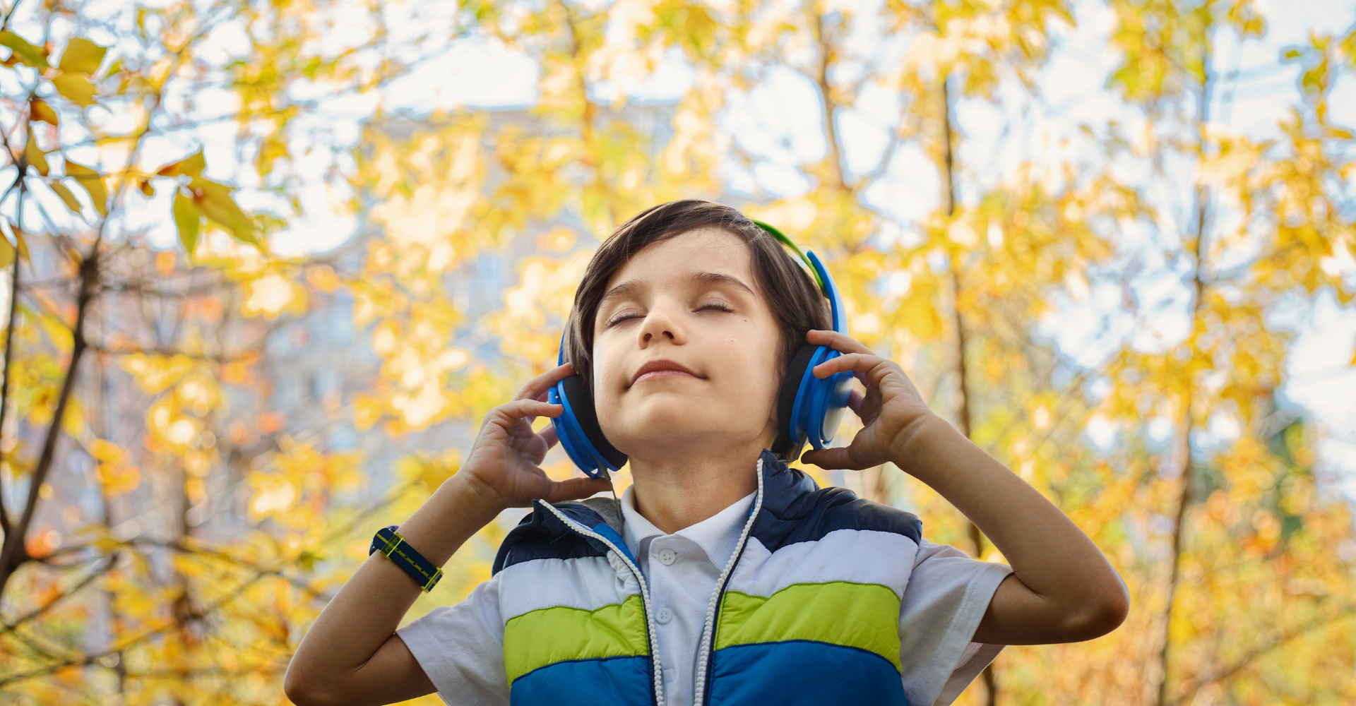 picture of child with headphones